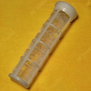 ตะแกรงกรองน้ำมัน DC70 / DC93 / DC95 / DC105X คูโบต้า (Kubota)