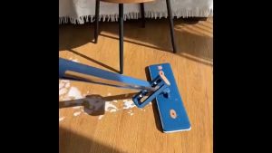 42cm ม็อบรีดน้ำแบบแบน ซักผ้าม็อบมืออัตโนมัติ ฟรีผ้าม๊อบไมโครไฟเบอร์ 2 ผืน ไม่ต้องล้างด้วยมือ การหมุน360องศา ไม้ถูพื้นแบบรีดน้ำ ถูง่ายสบายมือ ไม้ถูพื้นหัวแบน