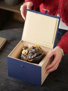 Premium Yixing Purple Clay Tea Pet Fortune Attracting Golden Toad Display Piece Tea Set Ornament Handmade Chinese Culture Gift
