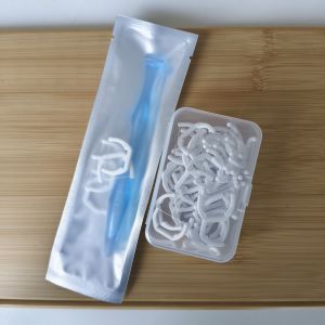 Thrid Generation Oral Care Kit - Replaceable Floss Soft Dental Floss Sticks Microfiber Floss Tongue Scraper Hygienic Toothpicks