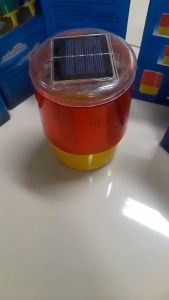 ไฟฉุกเฉิน ไฟจราจร ไฟติดกรวย ไฟเตือนกรวยจราจร ไฟกระพริบ แสงสีแดง ใช้พลังงานเเสงอาทิตย์ สินค้าพร้อมส่งในไทย คลิกที่บน