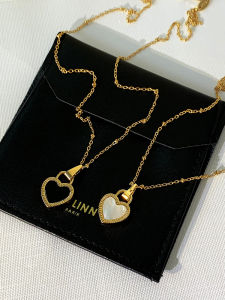 สร้อยคอไข่มุกหัวใจสองด้านสำหรับผู้หญิง 2025 สร้อยคอสเวตเตอร์คอหัวใจสีชมพู สร้อยคอทองแดงสำหรับฤดูใบไม้ร่วง/ฤดูหนาว สร้อยคอไข่มุกหัวใจสำหรับผู้หญิง