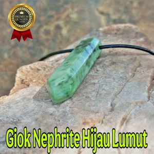 Kalung Liontin Giok Nephrite Jade Aceh Model Tombak
