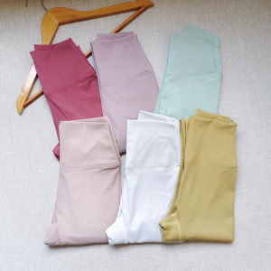 กางเกงโยคะเอวสูงผ้าไนลอนแห้งเร็วสำหรับผู้หญิง กางเกงออกกำลังกาย 9 ฟุต ระบายอากาศได้ดี ด้านนอก สำหรับการวิ่ง ยกกระชับ ทรงสลิม