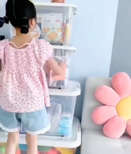 Penguin Stackable Storage Box Plastic Organiser – Waterproof Container (Grey/Transparent 9 Sizes Wheels Option)