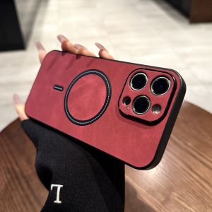 AO.HU | High-end Red Velvet Protective iPhone Case with Magsafe Charging Support