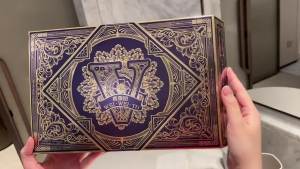 ＜1202＞  Weiweitu Peony Seed Essential Oil Body Milk Cherry Blossom Hand Cream Gift  Set ed Lasting Fragrance Hand Gift Wholesale