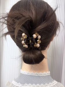 Kẹp Tóc Cá Mập Đính Ngọc Trai Nhỏ Cao Cấp Dành Cho Nữ 2025 Mẫu Mới Kẹp Tóc Nửa Đầu Xoăn Tóc Phụ Kiện Tóc