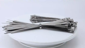 20 Pcs Stainless Steel Metal Cable Ties 4.6mm Heavy Duty Self-Locking Wrap Zip Exhaust Wrap Multifunctional Tie