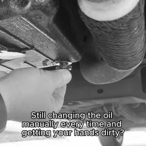 EAFC New Portable Oil Transfer Pump Wireless Extractor Fluid Suction Change Fuel Pump Tool for Car Motor Boats lawn mower