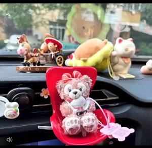 ที่นั่งนิรภัยสำหรับรถยนต์ Labubu ที่นั่งของเล่นตุ๊กตา อะไหล่แอร์รถยนต์ ตกแต่งที่นั่ง อุปกรณ์ตกแต่งภายในรถยนต์