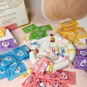 Blind Bag Resin Gantungan Kunci Mistery Bag / Keychain Mini Karakter Kartun Cute Serbaguna CF C1341