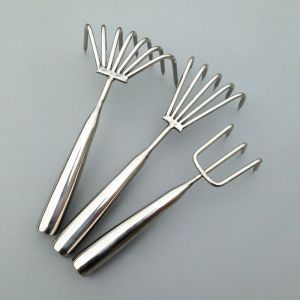 Stainless Steel Welded Handle Small Rake Garden Multi-Claw Loosen Soil Seafood Garden Soil Tool Flat Shape Carbon Steel