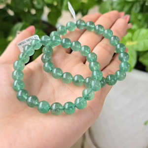 Q1949 Vòng Thạch Anh Dâu Xanh 9li đeo cái lên vibe trẻ trung liền cho Mộc và Hoả - Phong Thuỷ TUDO P