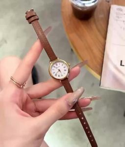 Jam Tangan Casual Korean Fashion Wanita Strap PU Yuexiu