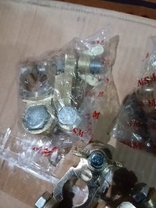 Kepala Aki Kuningan / Klem Accu Kuningan