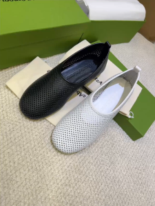 Summer square-toe perforated breathable sandals French-style baby shoes with mesh fabric grandma-style single shoes