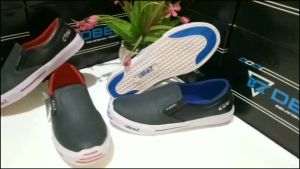 Sepatu Sneaker Slip On Pria DBEZ MX03 | Sepatu Sneakers Kasual Slip On Pria | Sepatu Sneakers Casual Slip On Pria | Sepatu Sneakers Tanpa Tali Pria | Sepatu Sneakers Slip On Cowok | Sepatu Sneakers Slip On Kanvas Pria | Sepatu Sneakers Slip On Trend Pria