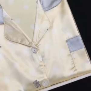 Piyama Sutra Untuk Wanita / Piyama Sutra Set Celana Panjang Lengan Pendek / Gaya Keren Dan Manis Model Kekinian