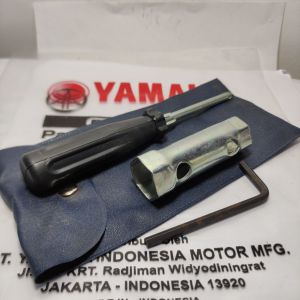 Tool kit Yamaha YZF R15 V3 VVA R155 ori original Yamaha BK6-F8100-00