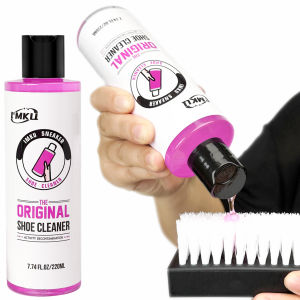 Fabric cleaner for sports shoes shoe cleaning kit includes 7.76 ounces (approximately 220ml) of shoe cleaner brush fiber towe