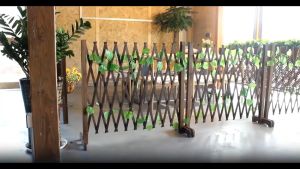 Stretch Wood Fence Barrier Garden Fence Portable Wood Partition Fence Indoor Outdoor