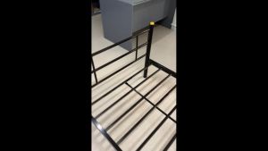 BUBBLES Peanut-Shaped Bed Frame: A Split-Type Living Room Solution