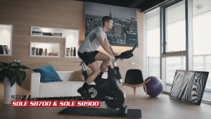 SOLE USA SB900 - Alat Fitness Spin Bike Magnetic Premium - Light Commercial & App SOLE+