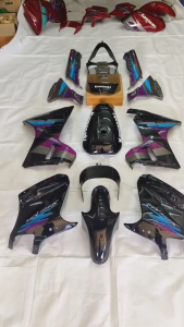 ชุดสีเซอร์ปิโก้ สีดำ-เทาปี95  มี14ชิ้นทั้งคันรวมถัง รวมชิวหน้า งานสีแห้งช้า2K เงาฉ่ำๆ (ในถังล้างสนิมและเคลือบกันสนิม)