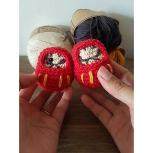 Crocheted Daruma Doll Kit for Goal Setting and Good Luck - Gantsilyerista