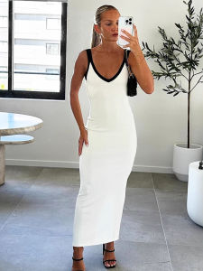 ชุดเดรสสั้นทรงเข้ารูปสีบล็อกหลังเปิดไหล่ กระโปรงทรงเอ แขนกุด คอวี ทรงเข้ารูป ชุดทำงาน ชุดทำงาน ชุดทำงาน