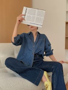Áo Sơ Mi Denim Xanh Cổ Điển Dài Tay Cho Nữ Mùa Thu 2025 Thiết Kế Đa Năng Thanh Lịch Của JWUNIQUE
