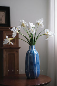 ดอกไม้ประดับตกแต่งสีขาว Iris ดอกไม้เทียม ดอกไม้ประดับตกแต่งห้องนั่งเล่น ดอกไม้ประดับโต๊ะทานอาหาร ดอกไม้ประดับตกแต่งสุดหรู ดอกไม้ประดับตกแต่งสไตล์หรูหรา