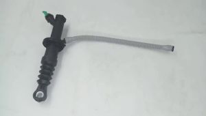 Clutch Master Cylinder 306105773R for Renault Captur Clio 306100642R 50057700 Car Parts