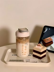 AMW | Highly Portable Sports Fitness Mixing Bottle