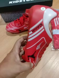 KIDZTUBS Sepatu Sepak Bola Anak Laki-Laki Size 28-37