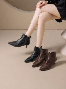 Josiny | Retro Pointed Winter Womens Boot
