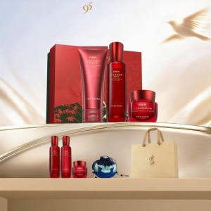 pechoin | Lingzhi Anti-Wrinkle Firming Collagen Toner and Lotion Set