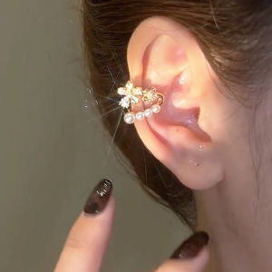 ต่างหูไข่มุกดอกไม้ Zircon Micro-Set สำหรับผู้หญิง ไม่ต้องเจาะ ดีไซน์เรียบง่าย สุดหรูหรา เครื่องประดับแฟชั่นสำหรับผู้หญิง