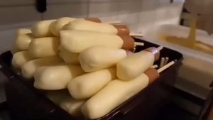 หม้อทอดไส้กรอกชีส 12ไม้ 25L หม้อทอดฮอตดอกไฟฟ้าสำหรับทอดชีสเชิงพาณิชย์📌 มีพร้อมส่ง