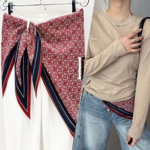 Khăn Choàng Tam Giác Màu Đỏ Thời Trang Cho Nữ Khăn Quàng Cổ Trang Trí Mùa Xuân Thu Mới Khăn Quàng Cổ Bảo Vệ Cổ