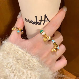 Elegant Gold Coin Horse Ring Open Design Fashionable Luxury Index Finger Ring for Women Daily Wear Adjustable Alloy Jewelry