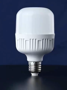 ของใหม่2025 หลอดไฟLED Bulb 35W มีความสว่างสูง！ประหยัดพลังงานถึง 70% แสงสีขาว ขั้วเกลียว E27 มีช่วงเวลาการใช้ถึง 25000 ชั่วโมง ใช้ในห้องนอน ห้องนั่งเล่น