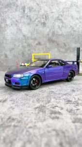 1:24 Scale GTR-R34 Alloy Car Model with Authentic Sound Effects Premium Collectible Toy for Kids & Adults