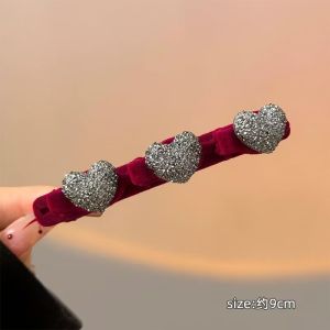 Red Velvet Heart Shaped Hair Clips for Women New Years Hair Accessories Childs Side Bangs One Word Clip Hair Decoration