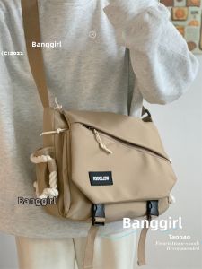Japanese Style INS Harajuku Work Clothing Large Capacity Messenger Bag for Men Women Ideal for School University and Casual Use