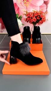 2024 New Leather Frosted & Fleece Mid-Heel Black Women's Ankle Boots
