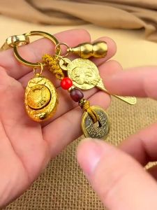 已开光 招财十二生肖旋转钥匙扣 Brave Brave Open Vault 12 Zodiac Gold Key Zhaocai Gold Ingot Car Key Chain Small Pendant Men and Women Key Chain Gift
