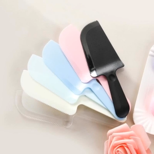 10pcs Plastic Cake Knife Birthday Cake Knife Thickened Disposable Mooncake Dessert Serrated Knife Shovel