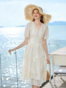 XIANGYING | French Style V-Neck Tencel Long Dress with Heavy Embroidery and Waist Cinching